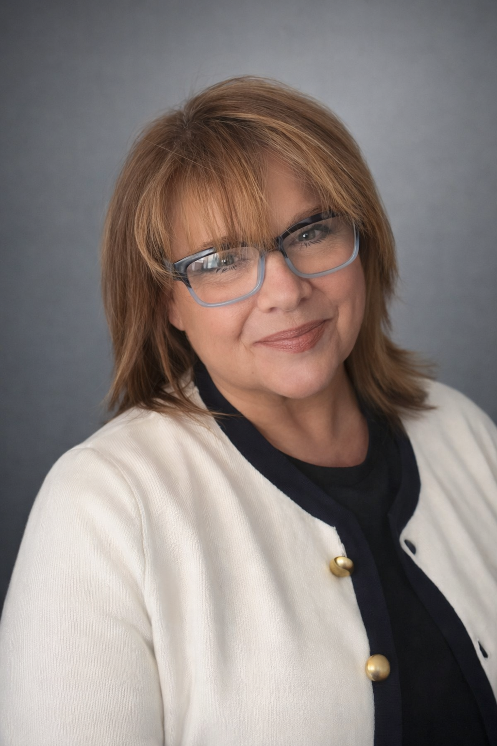 Robin Davis Updated Headshot